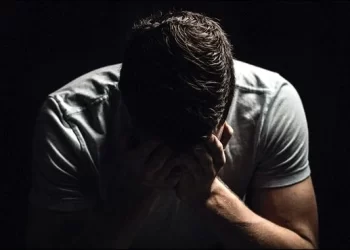 خبردار! فکر مند رہنا آپ کو خطرناک نقصان پہنچا سکتا ہے
