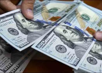 ڈالر کی قدر میں اضافہ