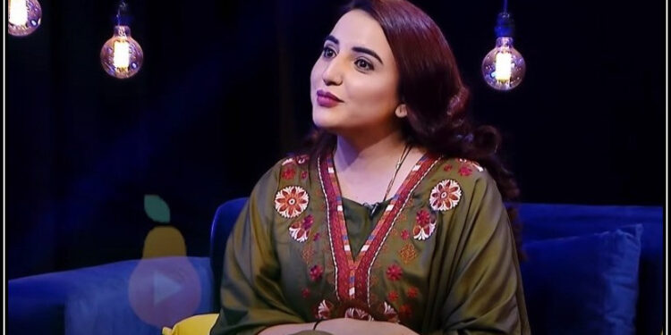 ایف آئی اےکوحریم شاہ کیخلاف کارروائی سےروک دیاگیا