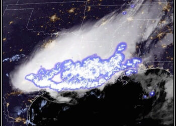 768 کلومیٹر لمبا، آسمانی بجلی کا طویل ترین کڑاکا ریکارڈ کرلیا گیا