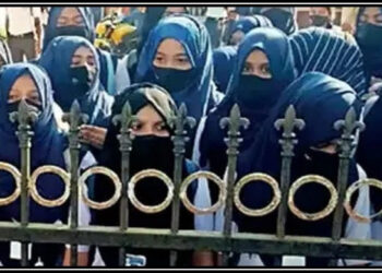 بھارت: مدھیہ پردیش میں بھی تعلیمی اداروں میں حجاب پر پابندی
