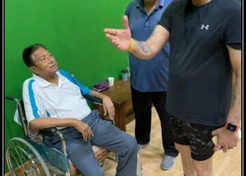 پرویز مشرف اور سنجے دت کی مبینہ ملاقات  تصویر سوشل میڈیا پر  وائرل  ہو گئی