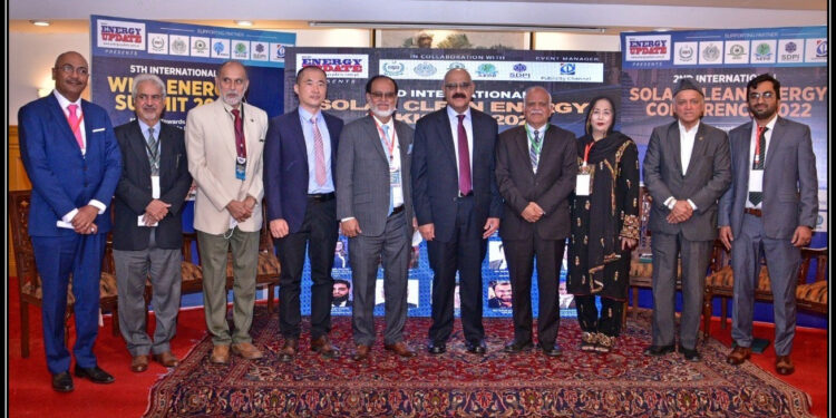 متبادل توانائی سے 61فیصد بجلی کے حصول کیلئے سولر اور ونڈ کے نئے منصوبوں کی بڈنگ اگلے ماہ ہوگی