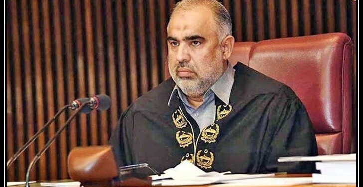 قومی اسمبلی کا ہنگامہ خیز اجلاس اسپیکر نے پیر تک ملتوی کر دیا