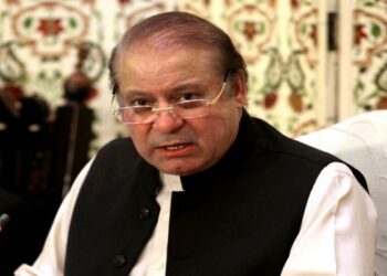 مسلم لیگ اجلاس ،حکومت نہ چھوڑنے پر مشاورت نواز شریف کی حکومت سے فوری الگ نہ ہونے کے پارٹی کے فیصلے کی توثیق