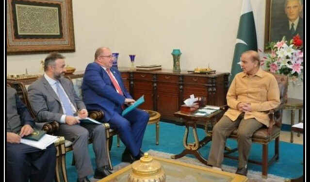 وزیر اعظم محمد شہباز شریف سے ورلڈ بینک کے نائب صدر برائے جنوبی ایشیا ریجن مسٹر ہارٹ وِگ شیفر کی ملاقات