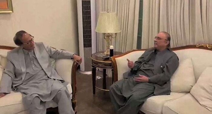 چوہدری شجاعت حسین سے آصف زر دار ی کی ملاقات ،موجودہ سیاسی صورتحال پر تبادلہ خیال