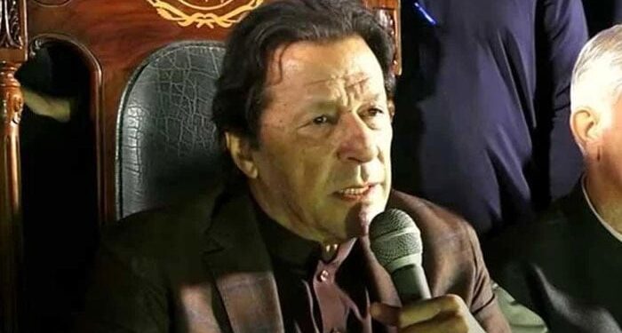 تمام اسمبلیوں سے باہر نکلنے کا فیصلہ کیا ہے، اس سسٹم کا مزید حصہ نہیں رہیں گے:عمران خان