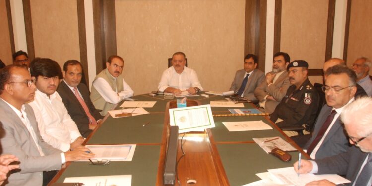 شرجیل انعام میمن کی زیر صدارت بی آر ٹی ریڈ لائن کوریڈور سے یوٹلٹیز کی منتقلی پر اجلاس  کے الیکٹرک کی وجہ سے پروجیکٹ میں کسی قسم کی سست روی برداشت نہیں کر سکتے ۔ شرجیل انعام میمن
