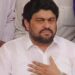 اردو زبان اب مڈل کلاس ہو گئی ، ڈر ہے کہیں ختم نہ ہو جائے، گورنر سندھ اپر کلاس اب اردو زبان بولنا نہیں چاہتی ہے، دنیا میں ترقی کرنے والے ممالک اپنی زبان پر فخر کرتے ہیں، افسوس ہے ہم کسی اور کی زبان پر فخر کرتے ہیں، کامران ٹیسوری