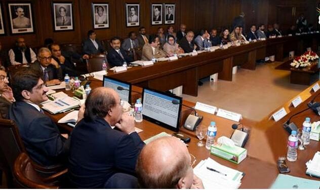 سندھ میں سرکاری ڈاکٹرز کی تنخواہوں میں اضافے کی منظوری پوسٹ گریجویٹ ڈاکٹرز کی تنخواہ 73 ہزار سے بڑھا کر 1 لاکھ 4 ہزار روپے کردی گئی