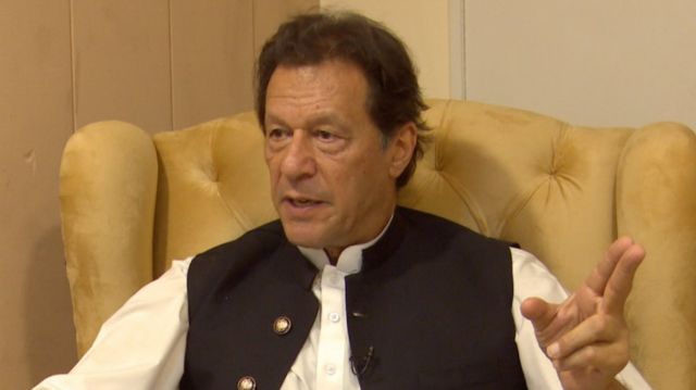 مہنگائی چھوڑ کر گھڑی کے پیچھے پڑ گئے، بیچوں یا نہیں میری مرضی، عمران خان