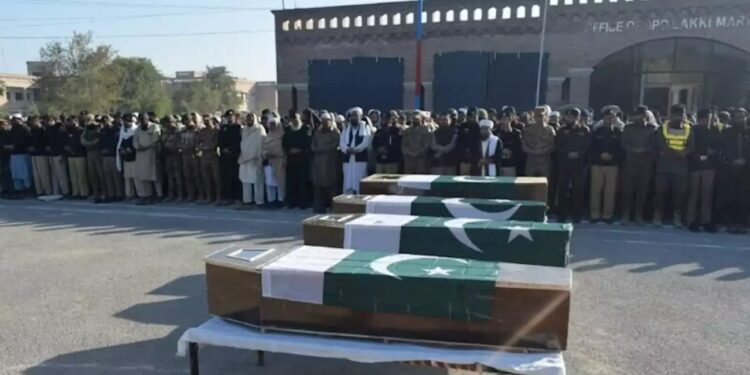 لکی مروت: دہشت گردوں کا تھانے پر دستی بموں اور راکٹوں سے حملہ، 4 پولیس اہل کار شہید