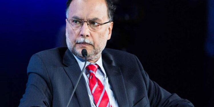 یہ وقت آپس میں لڑنے کا نہیں، پاکستان میں بدترین معاشی بحران ہے ، احسن اقبال