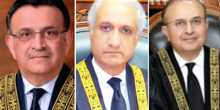 نیب ترامیم کیس،نیب جو رقم وصول کرتا ہے وہ کہاں جاتی ہے؟ سپریم کورٹ نیب کو یہ بھی علم نہیں ہے کہ ریفرنسز 221 بھیجے گئے ہیں یا 364، نیب کو یہ بھی معلوم نہیں ہوگا ان ریفرنسز کی رقم کتنی ہے، چیف جسٹس عمر عطا بندیال