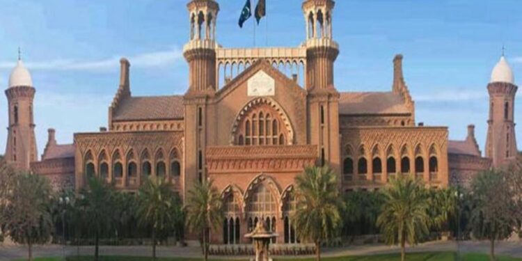 آئین میں دی گئی 90دن کی مدت سے تجاوز نہ ہو کسی فریق نے انکار نہیں کیا کہ آئین میں الیکشن کرانے کی مدت 90دن ہے، تحریری فیصلہ