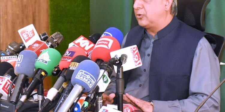 جلتی پر تیل کا کام کرنے کےلئے فرمائشیں آرہی ہےں ‘ اعظم تارڑ