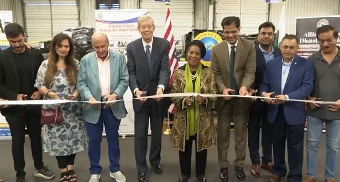 ہیوسٹن سے پاکستانی سیلاب متاثرین کیلئے مزید امدادی کنٹینرز پاکستان کےلئے روانہ