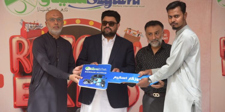 گورنر سندھ کی سیلانی روزگار ایکسپو میں شرکت