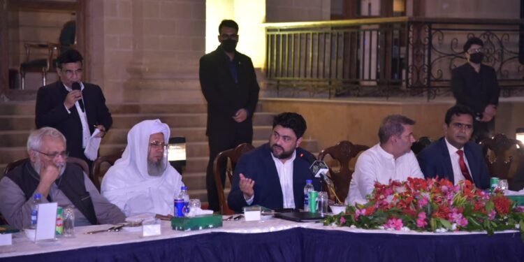 پاکستان کے خلاف کسی بھی سازش کو کامیاب نہیں ہونے دیا جائے گا، پاکستان یکجہتی کانفرنس کا مقصد بابائے قوم ؒ کو خراج تحسین اور افواج پاکستان سے اظہار یکجہتی ہے، کامران خان ٹیسوری گورنر سندھ