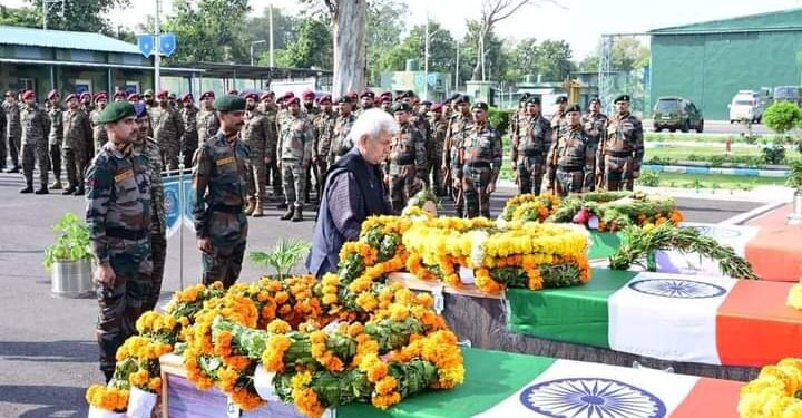مجاہدین اسلام اور قابض ہندوستانی دہشت گرد فورسز کے درمیان تاریخی معرکہ آرائی ، خونریز تصادم میں میجر سمیت 15 سے زائد پیراملٹری کمانڈوز و فوجی جہنم واصل