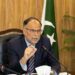 چین دوسرے ممالک کے اندرونی معاملات میں عدم مداخلت کی پالیسی پر قائم ہے، احسن اقبال