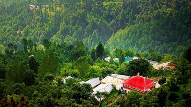 نتھیا گلی کا مہنگا ترین ہوٹل سال بھر کے لئے بک ہے