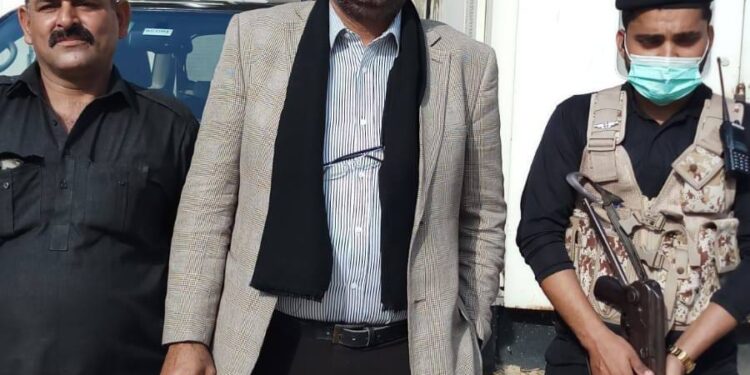 کراچی،جناح اسپتال’ این آئی سی ایچ میں بھی ‘ہیلتھ سسٹم’ کی گونج، بااثر نچلے گریڈ کے ملازم کی جعلی ڈگری پر نوکری، ترقی’ مقدمہ’ برخاستگی کے باوجود نوکری پر برقرار