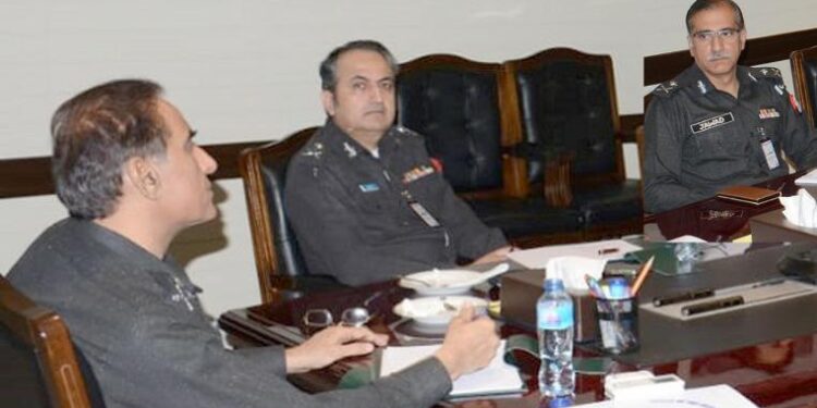 آئی جی پولیس بلوچستان عبدالخا لق شیخ کی زیر صدارت اپیکس کمیٹی کے فیصلوں پر عمل درآمد کیلئے اعلیٰ سطحی اجلاس