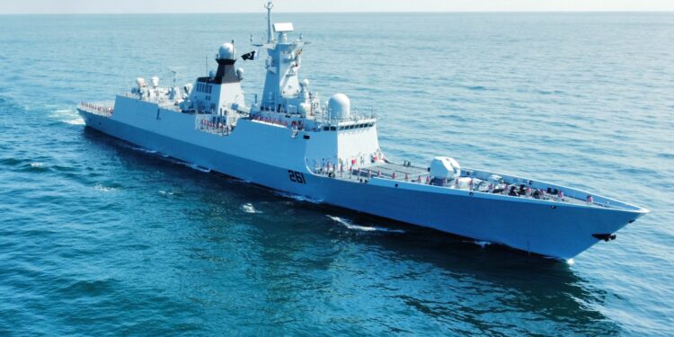 پاک بحریہ نے خلیج عدن میں ریجنل میری ٹائم سیکورٹی گشت کے لیے بحری جہاز تعینات کر دیا