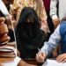 190 ملین پاؤنڈ ریفرنس : بانی پی ٹی آئی اور بشریٰ بی بی پر فردِ جرم عائد