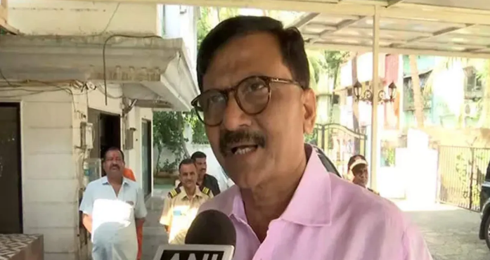 شیو سینا کے لیڈر نے بھارتی پارلیمنٹ کی نئی عمارت کو "فائیو سٹار جیل”قراردیدیا