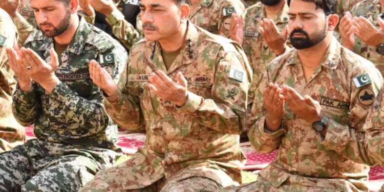 چیف آف آرمی اسٹاف جنرل سید عاصم منیرکا  میران شاہ اور اسپن وام کا دورہ۔عید فوجی جوانوں کے ساتھ منائی