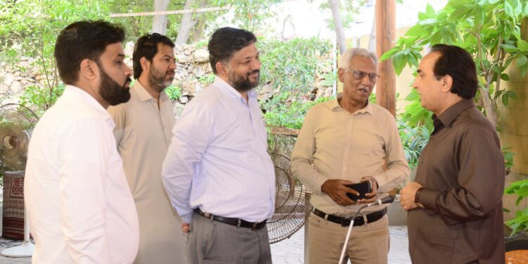 کراچی پریس کلب کے اراکین کے لئے ڈاؤ یونیورسٹی آف ہیلتھ سائنسز کے تعاون سے آگاہی کیمپ کا انعقاد