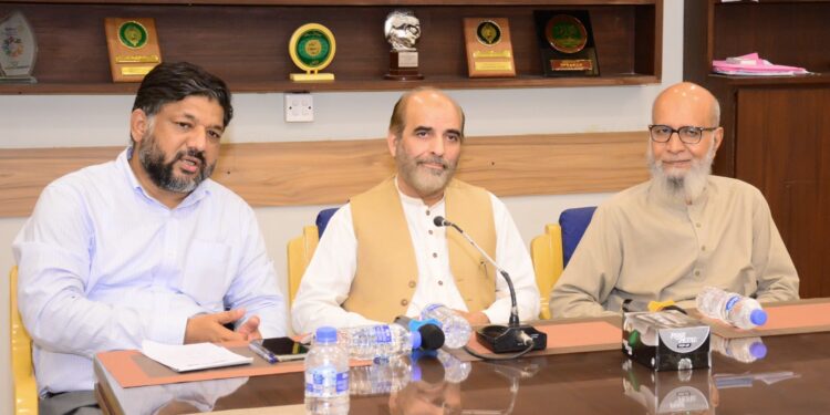 کراچی پریس کلب صحافیوں سمیت معاشرے میں ظلم کے خلاف آواز ہے۔راجہ فاضل حسین تبسم