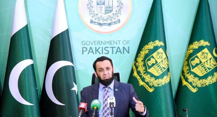 پاکستان کی ترقی ملک دشمنوں کو ہضم نہیں ہو رہی، ایک نام نہاد لیڈر نے پاکستان کو ہر جگہ رسوا اور تنہائی کا شکار کیا، وزیراعظم محمد شہباز شریف کے تاریخی دورہ چین کے ثمرات جلد عوام تک پہنچیں گے، عطاءاللہ تارڑ