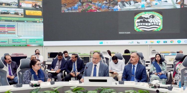 مون سون سیزن 2024 کے دوران اداروں کے مابین رابطہ کاری موثر بنانے کے لیے ڈیزاسٹر رسپانس کمیٹی کا اجلاس