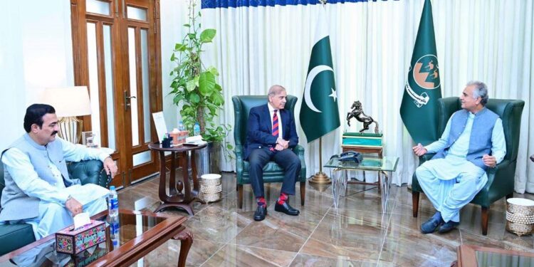 وزیراعظم محمد شہباز شریف سے بلوچستان عوامی پارٹی اور نیشنل پارٹی کے وفود کی ملاقاتیں،ملکی و صوبائی سیاسی صورتحال پر تبادلہ خیال