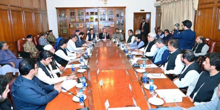 پاکستان کی ترقی کےلئے بلوچستان کی ترقی بہت اہم ہے، بلوچستان سے احساس محرومی کو دورکرنا اور ترقی ہم سب کی ذمہ داری ہے،وزیراعظم محمد شہبازشریف