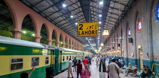 بغیر ٹکٹ مسافروں سے 76 ملین روپے وصول کئے،پاکستان ریلویز