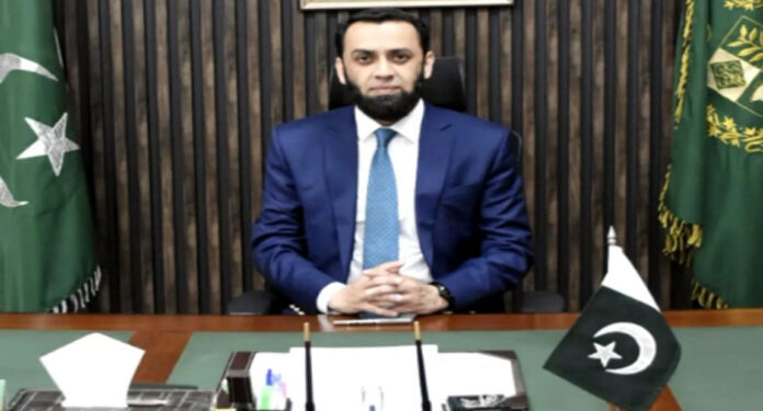 پی ٹی آئی نے سوچے سمجھے منصوبے کے تحت عظمیٰ بخاری کے حوالے سے ڈیپ فیک کے استعمال کے ذریعے گھٹیا اور غلیظ حرکت کی، عطاءاللہ تارڑ