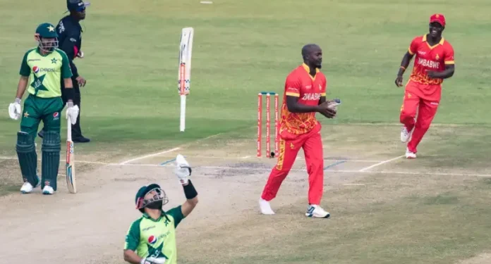 زمبابوے نے پہلے ون ڈے میچ میں پاکستان کو 80 رنز سے شکست دے کر تین میچوں کی سیریز میں 0-1 کی برتری حاصل کر لی