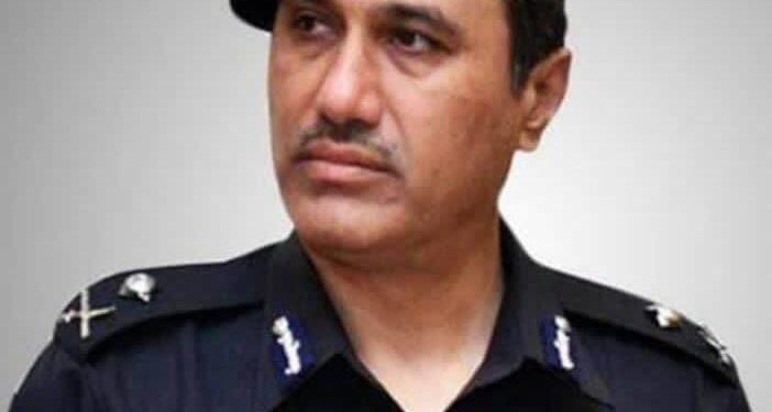 کراچی:ڈاکوؤں کے بعد پولیس نے بھی” عیدی مہم” کا باقاعده آغاز کردیا