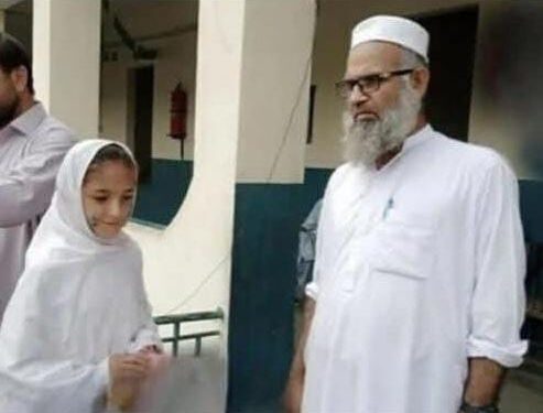 سوات: اسکول کے پرنسپل سعید احمد کی بروقت سوچ اور فوری اقدام نے 900 بچوں کی جانیں بچا لیں۔ترک میڈیا