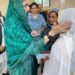 وزیر اعلیٰ پنجاب مریم نواز شریف مسلسل دسویں دن سیلاب متاثرین کے درمیان وزیر اعلیٰ مریم نواز شریف جلال پور جٹاں کے گورنمنٹ کالج میں قائم فلڈ ریلیف کیمپ پہنچ گئیں، تمام سیلاب زدہ علاقے کا فضائی جائزہ بھی لیا