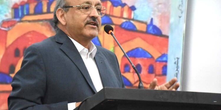 آرٹس کونسل آف پاکستان کراچی کی جانب سے بشیر سدوزئی کے سفرنامے”روشنی کے تعاقب میں“ کی تقریبِ رونمائی