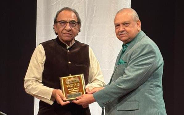 استاد سلامت علی نے ناپا کے سامعین کو مسحور کر دیا