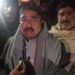 لیہ:تھانہ صدر کی حدود جمن شاہ چکنمبر 149 سی ٹی ڈی اے میں افسوسناک واقعہ مبینہ طور پر سب انسپکٹر نے دوران ریڈ ویڈیو بنانے پر راہگیر کو قتل کر دیا