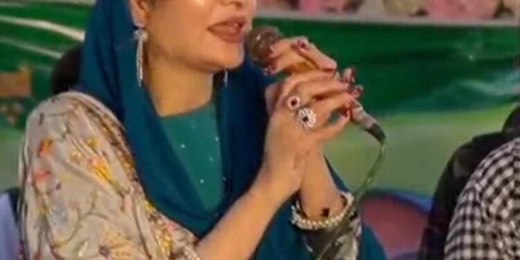 فیلڈ مارشل عاصم منیر کی قیادت  بدولت آج دنیا بھر میں پاکستانی پاسپورٹ کو عزت اور وقار کی نگاہ سے دیکھا جا رہا ہے، ۔محترمہ فرح عظیم شاہ