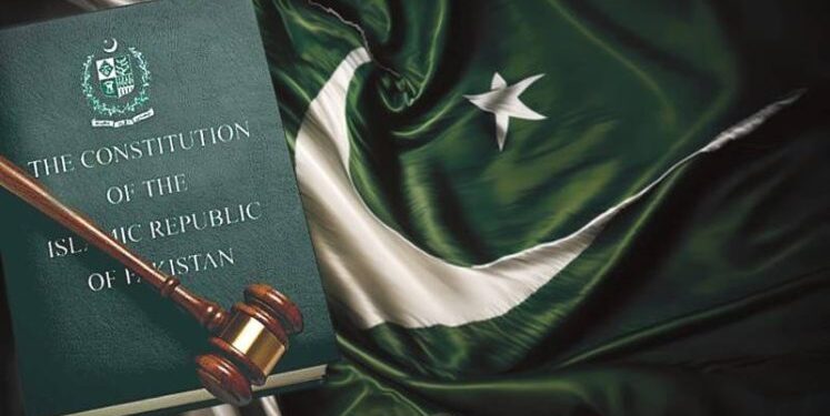 مسلمان مرد شرعی طور پر اہلِ کتاب خواتین کے ساتھ نکاح کر سکتے ہیں، کم عمری کی شادی کے معاملے میں صرف فوجداری سزا دی جا سکتی ہے، نکاح ختم نہیں ہوتا،وفاقی آئینی عدالت